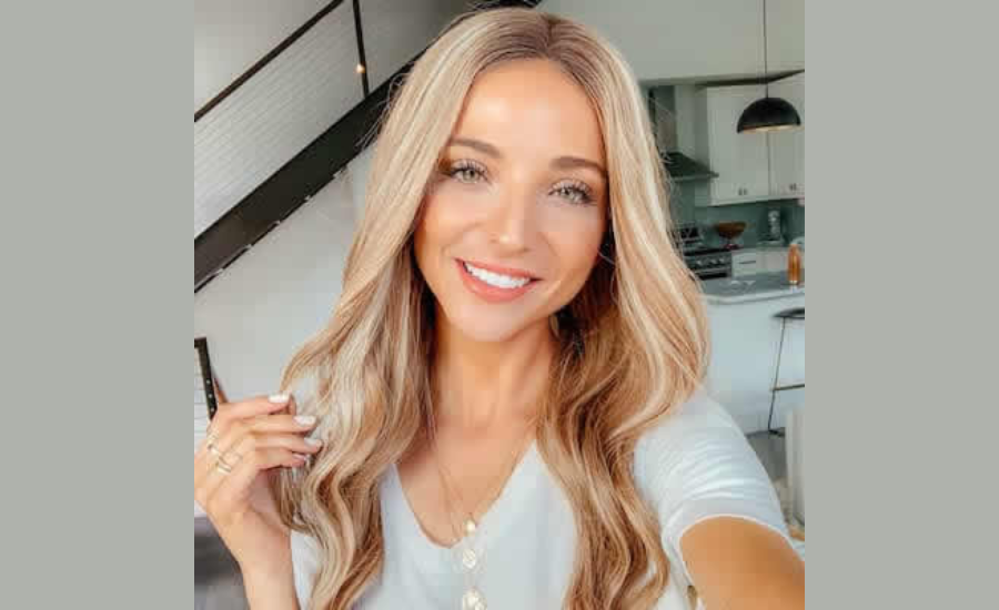 Dani Austin Net Worth
