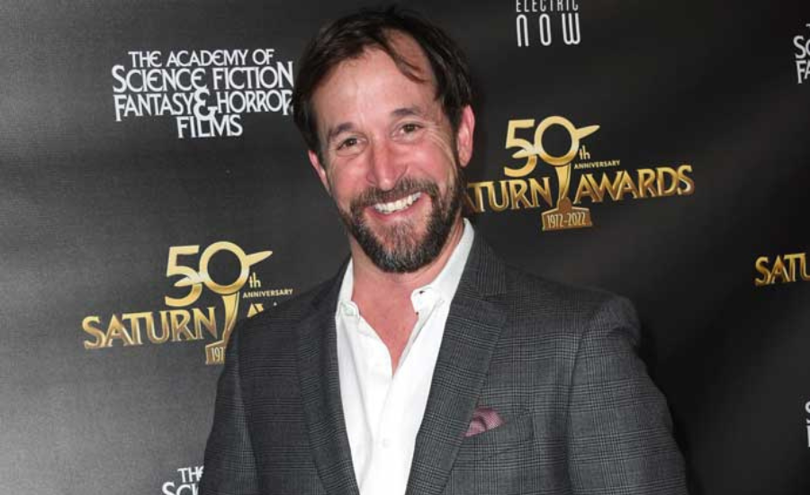 Noah Wyle Net Worth: Age, Weight and Height, Relationships, Family, Career & More